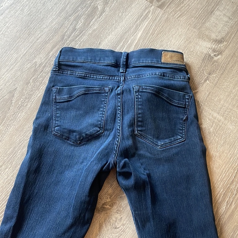 Express super soft Mid Rise Legging - Picture 8 of 8
